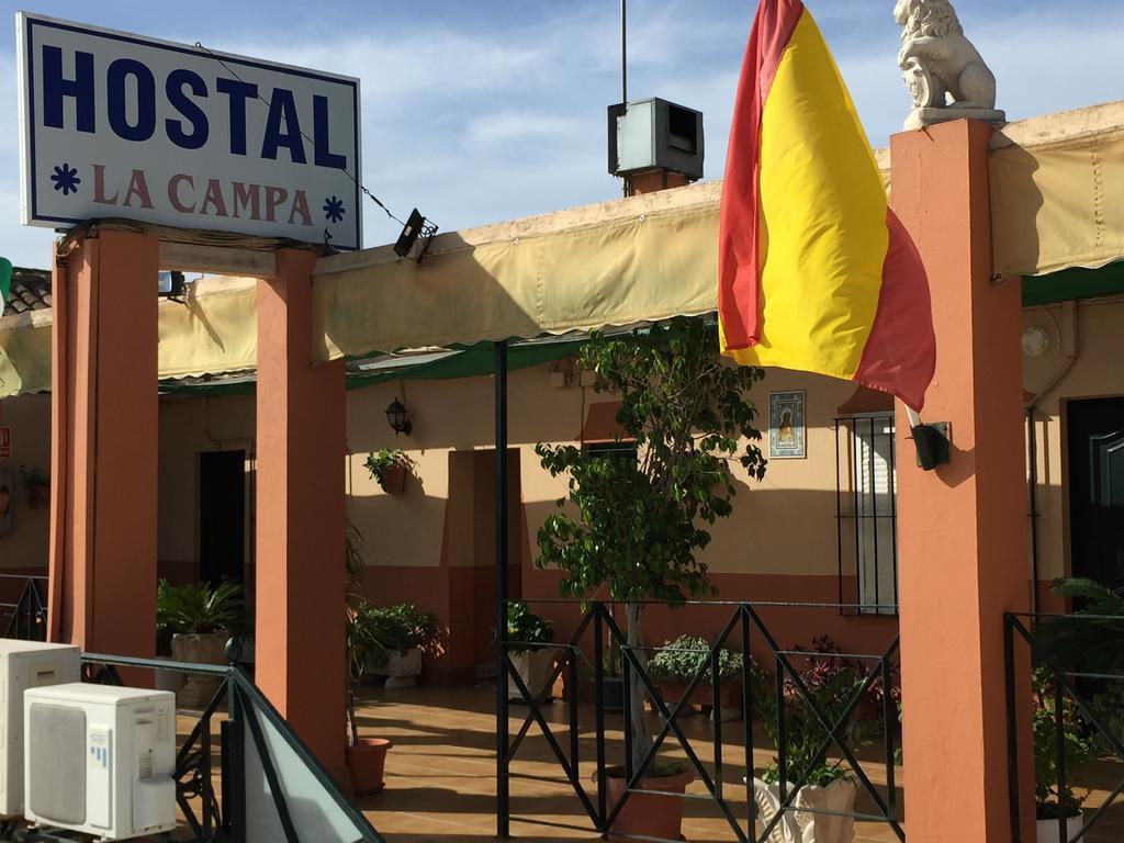 צ'יקלנה דה לה פרונטרה Hostal La Campa מראה חיצוני תמונה